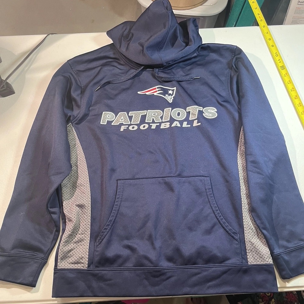 NFL Team Apparel Men's‎ Medium New England Patriots Hoodie